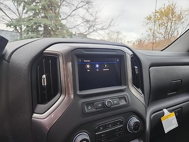 new 2025 Chevrolet Silverado 1500 car, priced at $40,264