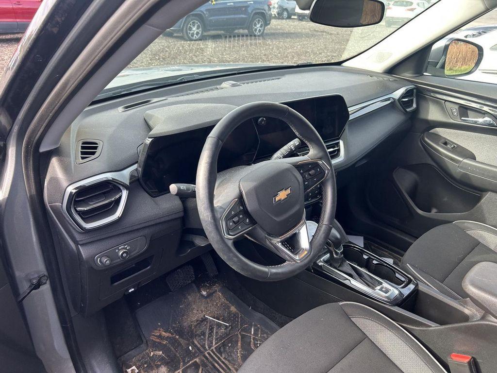 used 2024 Chevrolet TrailBlazer car, priced at $23,849