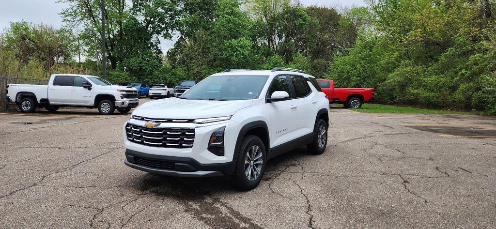 new 2025 Chevrolet Equinox car, priced at $31,856