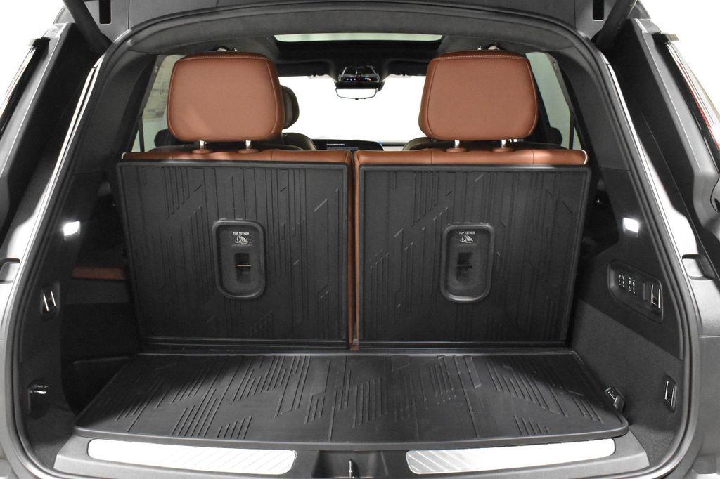 new 2026 Cadillac VISTIQ car, priced at $96,710
