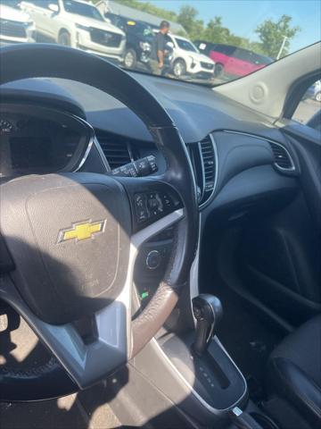 used 2022 Chevrolet Trax car, priced at $18,154