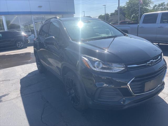 used 2022 Chevrolet Trax car, priced at $18,154