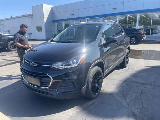 used 2022 Chevrolet Trax car, priced at $18,154