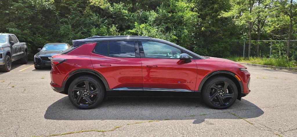 new 2025 Chevrolet Equinox EV car, priced at $43,076
