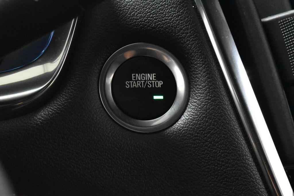 used 2023 Chevrolet Traverse car, priced at $29,378