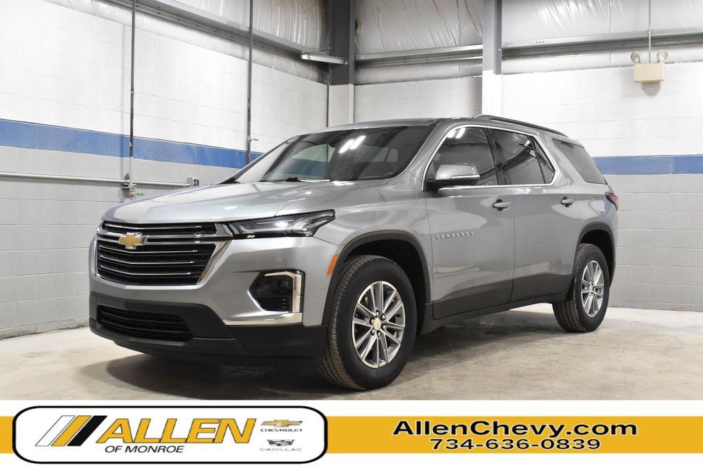 used 2023 Chevrolet Traverse car, priced at $29,378