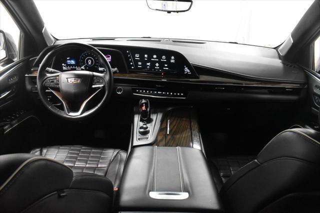 used 2021 Cadillac Escalade ESV car, priced at $67,594