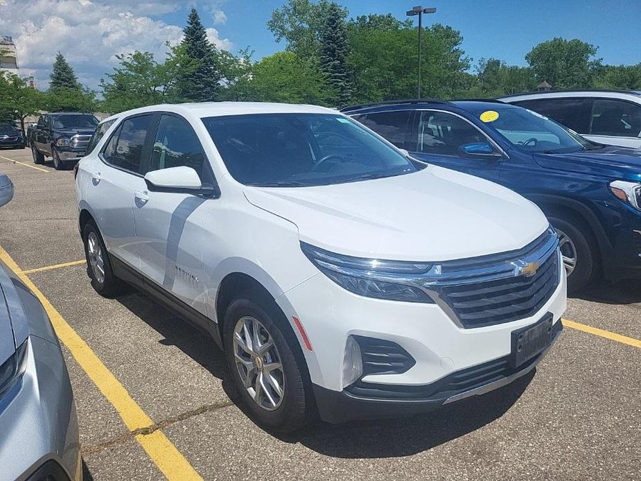 used 2022 Chevrolet Equinox car, priced at $21,990