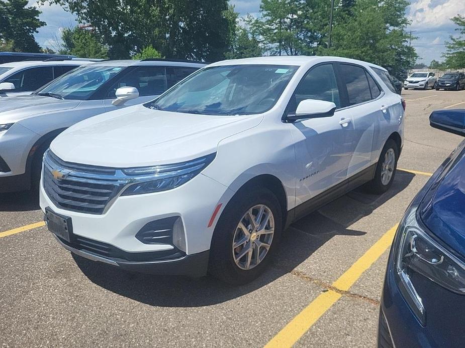 used 2022 Chevrolet Equinox car, priced at $21,990