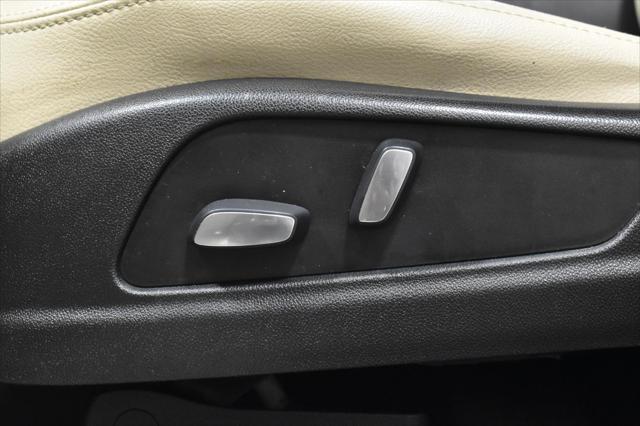 used 2019 Cadillac XT5 car, priced at $21,435