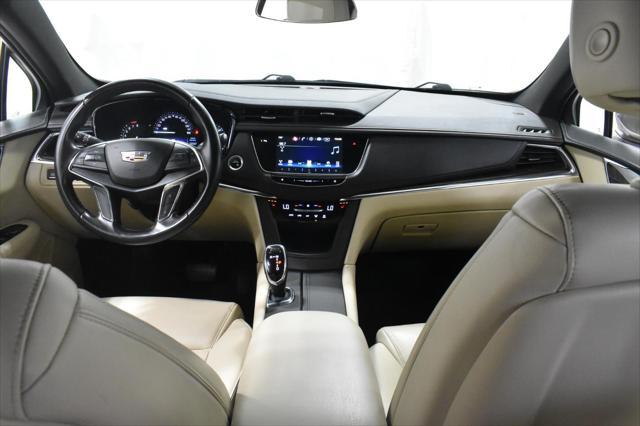 used 2019 Cadillac XT5 car, priced at $21,435