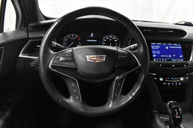 used 2021 Cadillac XT5 car, priced at $28,257