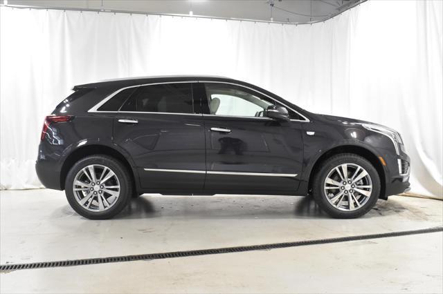 new 2025 Cadillac XT5 car, priced at $53,110