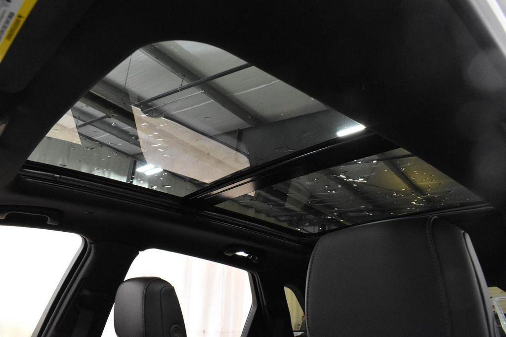 new 2025 Cadillac XT5 car, priced at $48,056