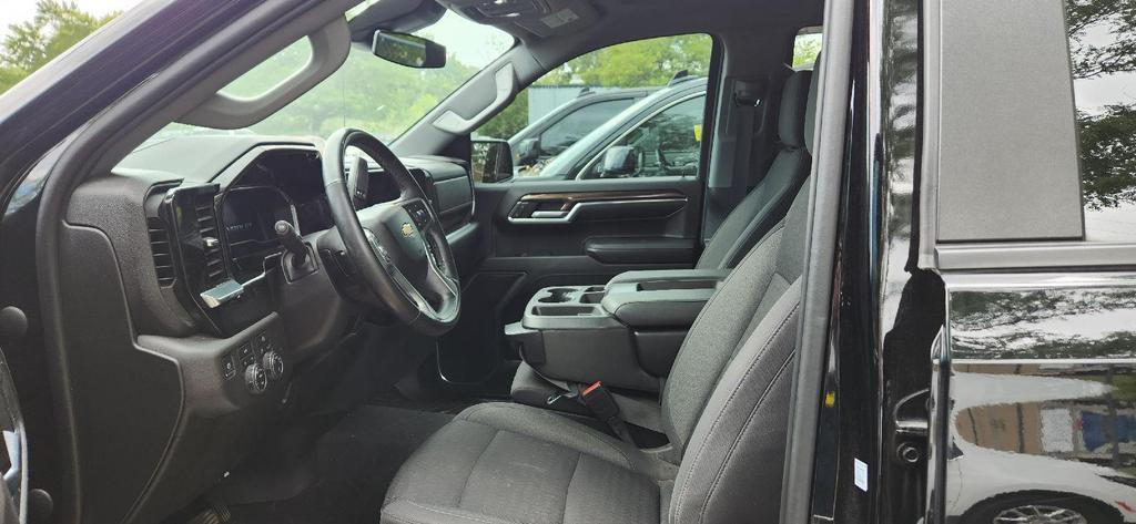 used 2023 Chevrolet Silverado 1500 car, priced at $36,640