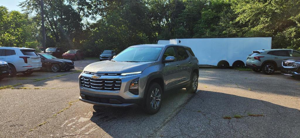 new 2026 Chevrolet Equinox car, priced at $31,768