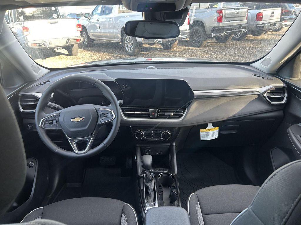 new 2026 Chevrolet TrailBlazer car, priced at $29,099