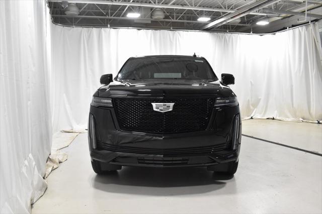 new 2024 Cadillac Escalade ESV car, priced at $113,314