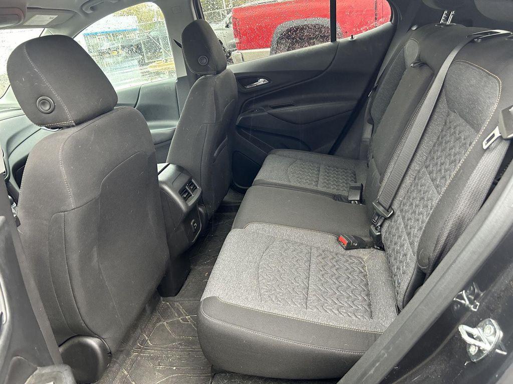 used 2022 Chevrolet Equinox car, priced at $21,387