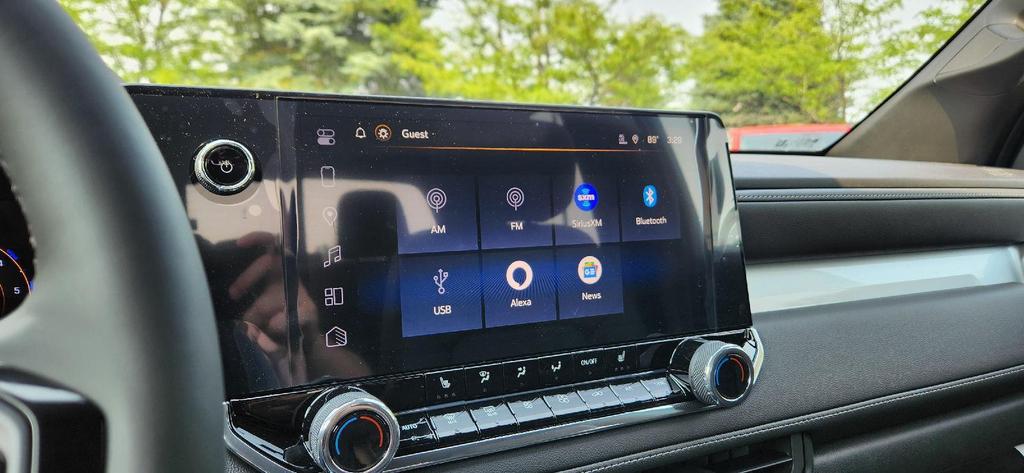 new 2025 Chevrolet Colorado car, priced at $41,653