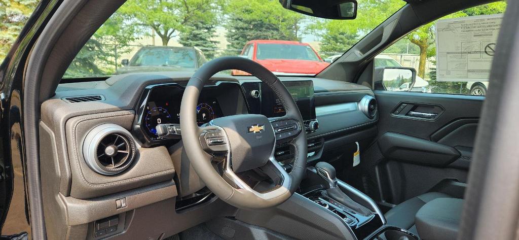 new 2025 Chevrolet Colorado car, priced at $41,653