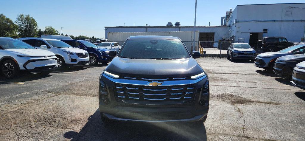 new 2026 Chevrolet Equinox car, priced at $32,828