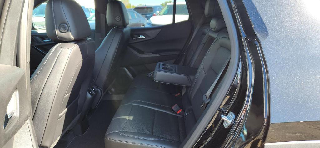 new 2026 Chevrolet Equinox car, priced at $32,828