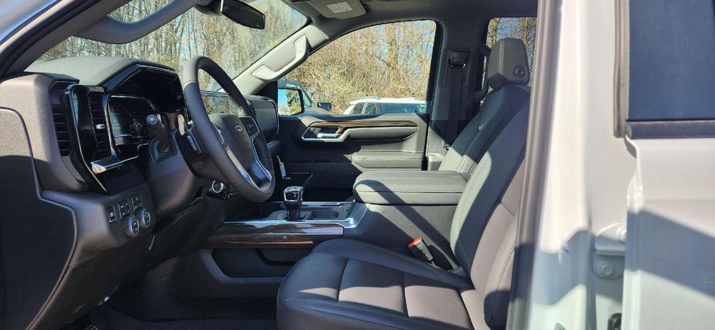 new 2025 Chevrolet Silverado 1500 car, priced at $56,189