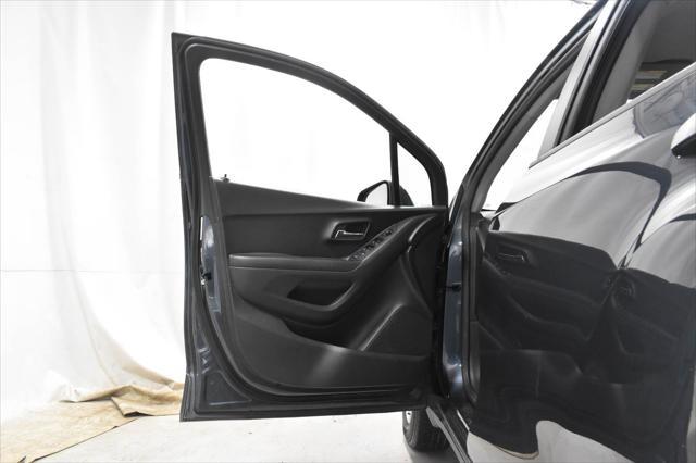 used 2021 Chevrolet Trax car, priced at $12,255