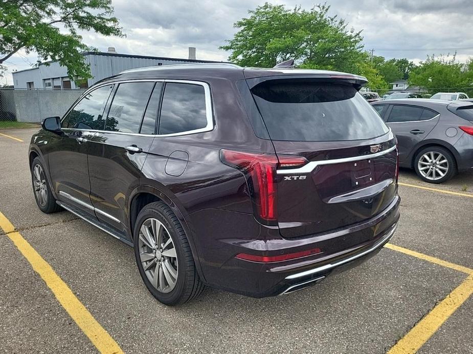 used 2021 Cadillac XT6 car, priced at $27,895