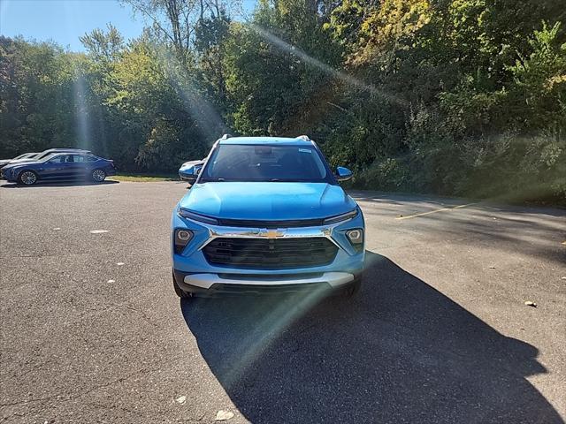 new 2025 Chevrolet TrailBlazer car, priced at $29,101