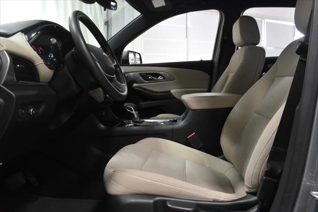 used 2023 Chevrolet Traverse car, priced at $28,778