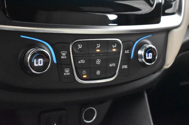 used 2023 Chevrolet Traverse car, priced at $28,778