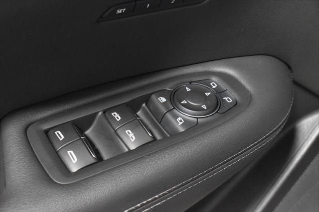 used 2023 Cadillac XT6 car, priced at $39,230