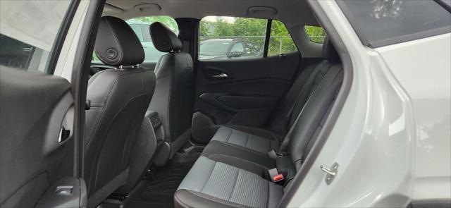 new 2025 Chevrolet Trax car, priced at $24,262