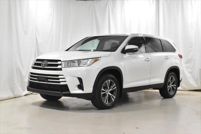 used 2019 Toyota Highlander car, priced at $23,398