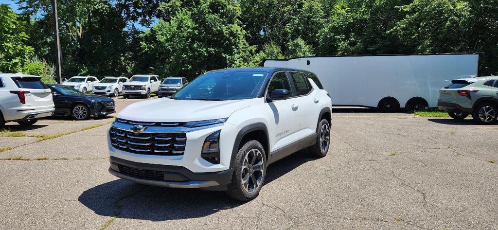 new 2026 Chevrolet Equinox car, priced at $31,976