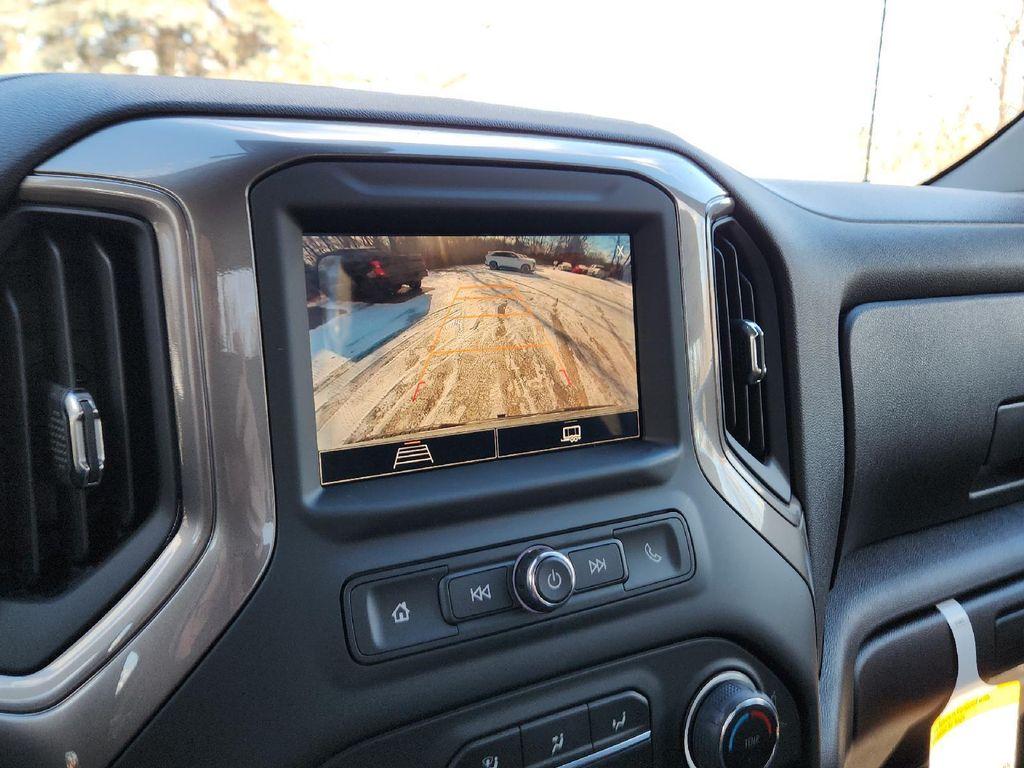new 2025 Chevrolet Silverado 1500 car, priced at $41,216