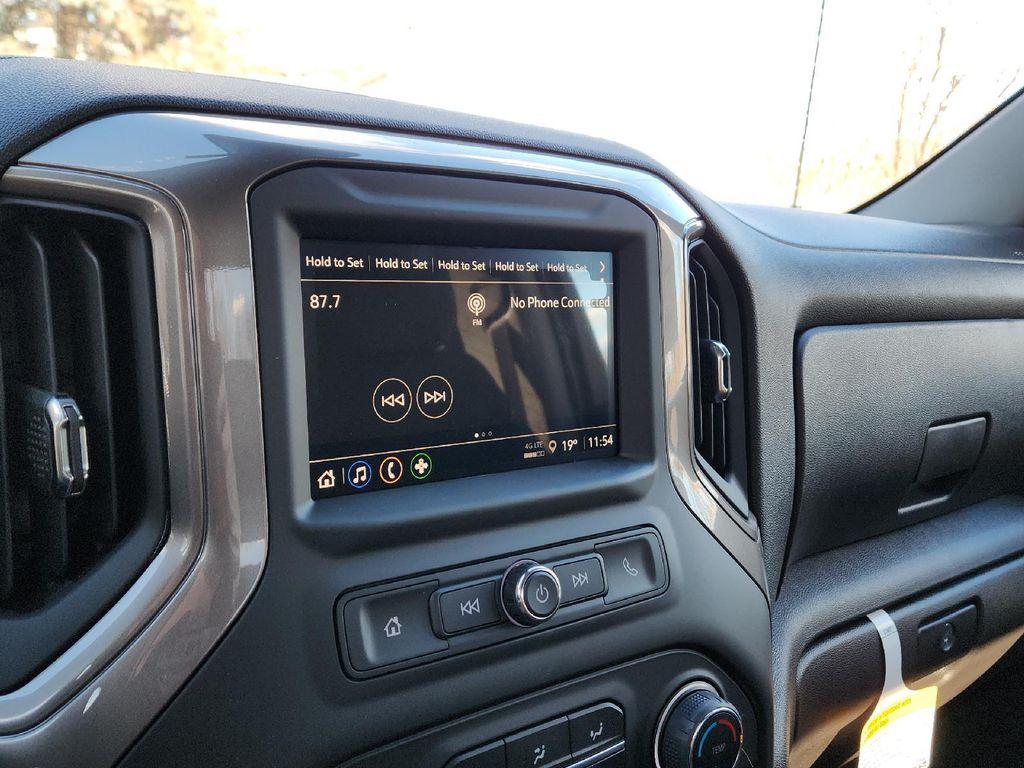 new 2025 Chevrolet Silverado 1500 car, priced at $41,216