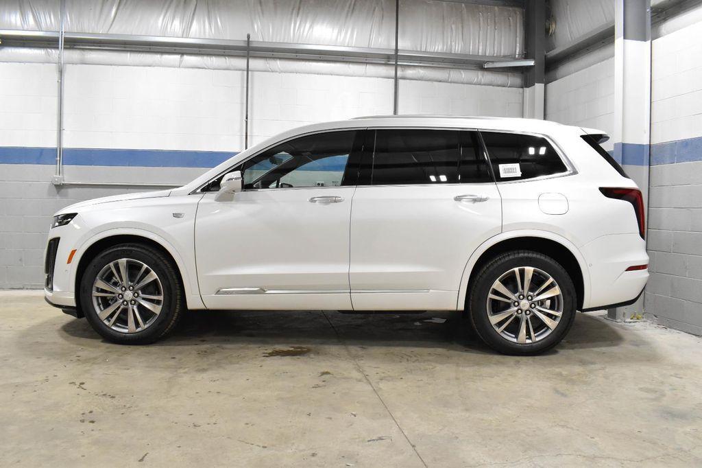 new 2025 Cadillac XT6 car, priced at $57,939