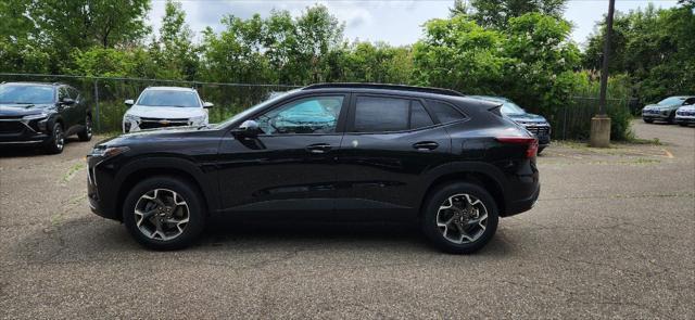 new 2025 Chevrolet Trax car, priced at $24,262