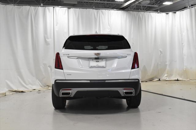 new 2025 Cadillac XT5 car, priced at $53,394