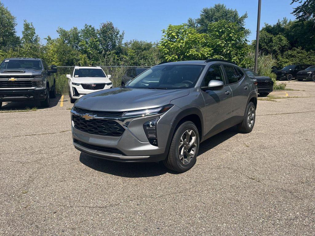 new 2025 Chevrolet Trax car, priced at $24,148