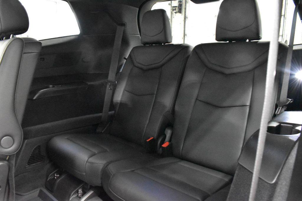 new 2025 Cadillac XT6 car, priced at $52,200
