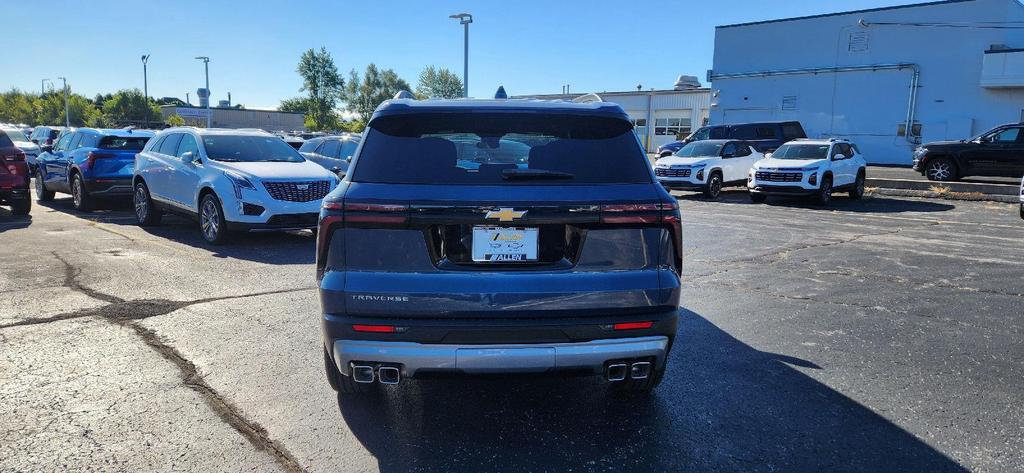 new 2026 Chevrolet Traverse car, priced at $39,933