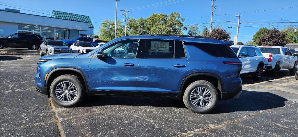 new 2026 Chevrolet Traverse car, priced at $39,933