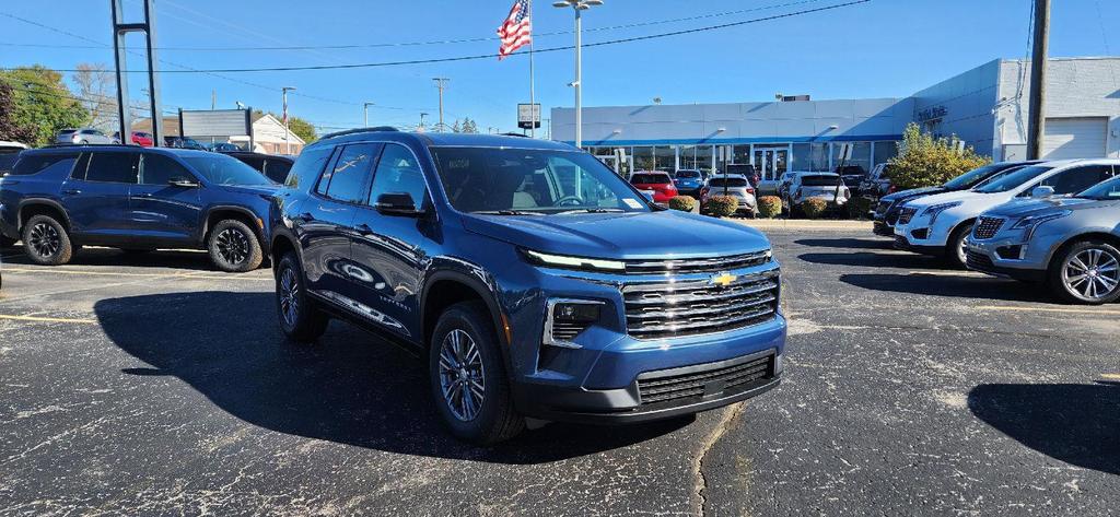 new 2026 Chevrolet Traverse car, priced at $39,933