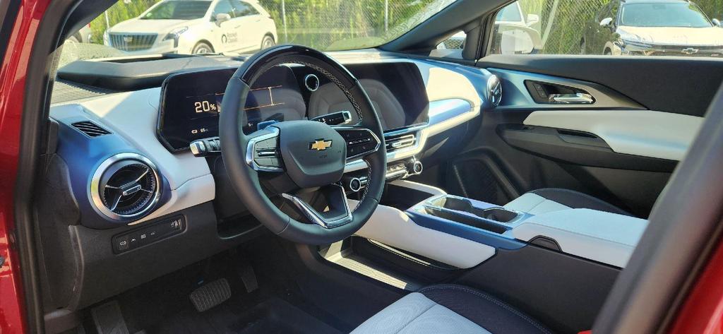 new 2025 Chevrolet Equinox EV car, priced at $52,665
