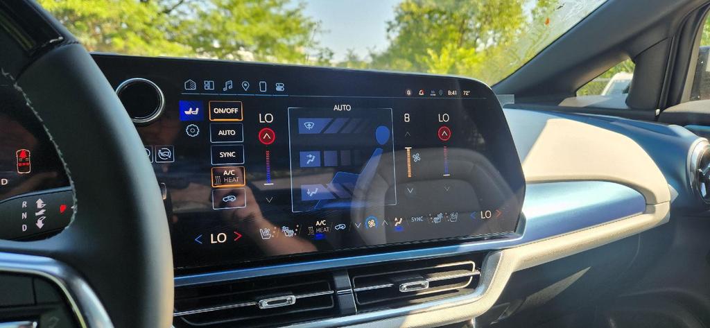 new 2025 Chevrolet Equinox EV car, priced at $52,665