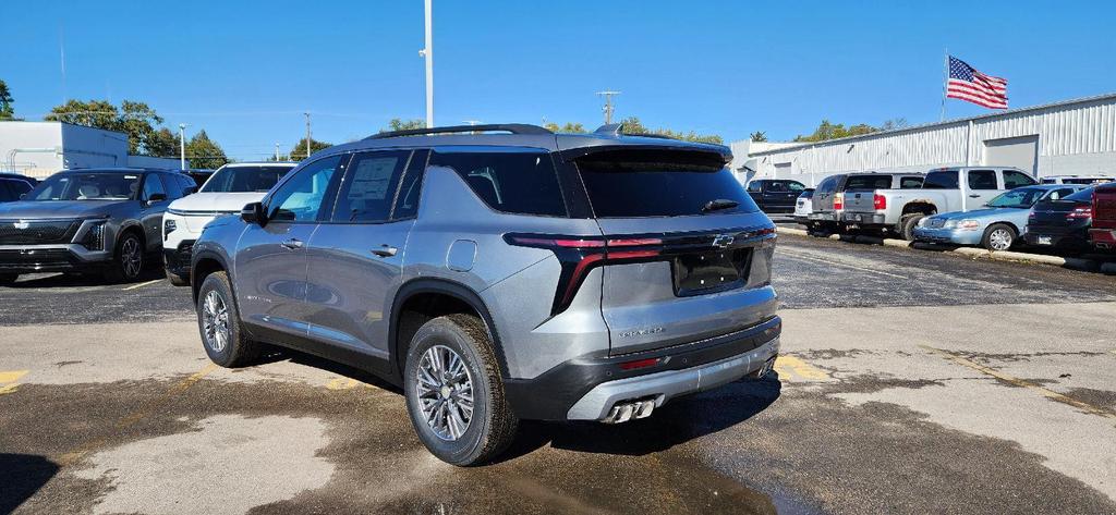 new 2026 Chevrolet Traverse car, priced at $40,190